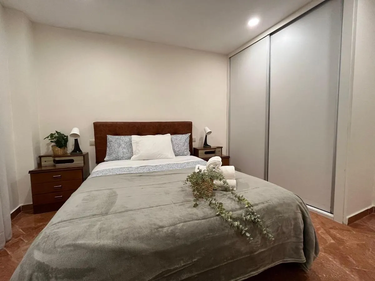 Апартаменты Apartamento Familiar 3 Habitaciones Alcala Мадрид